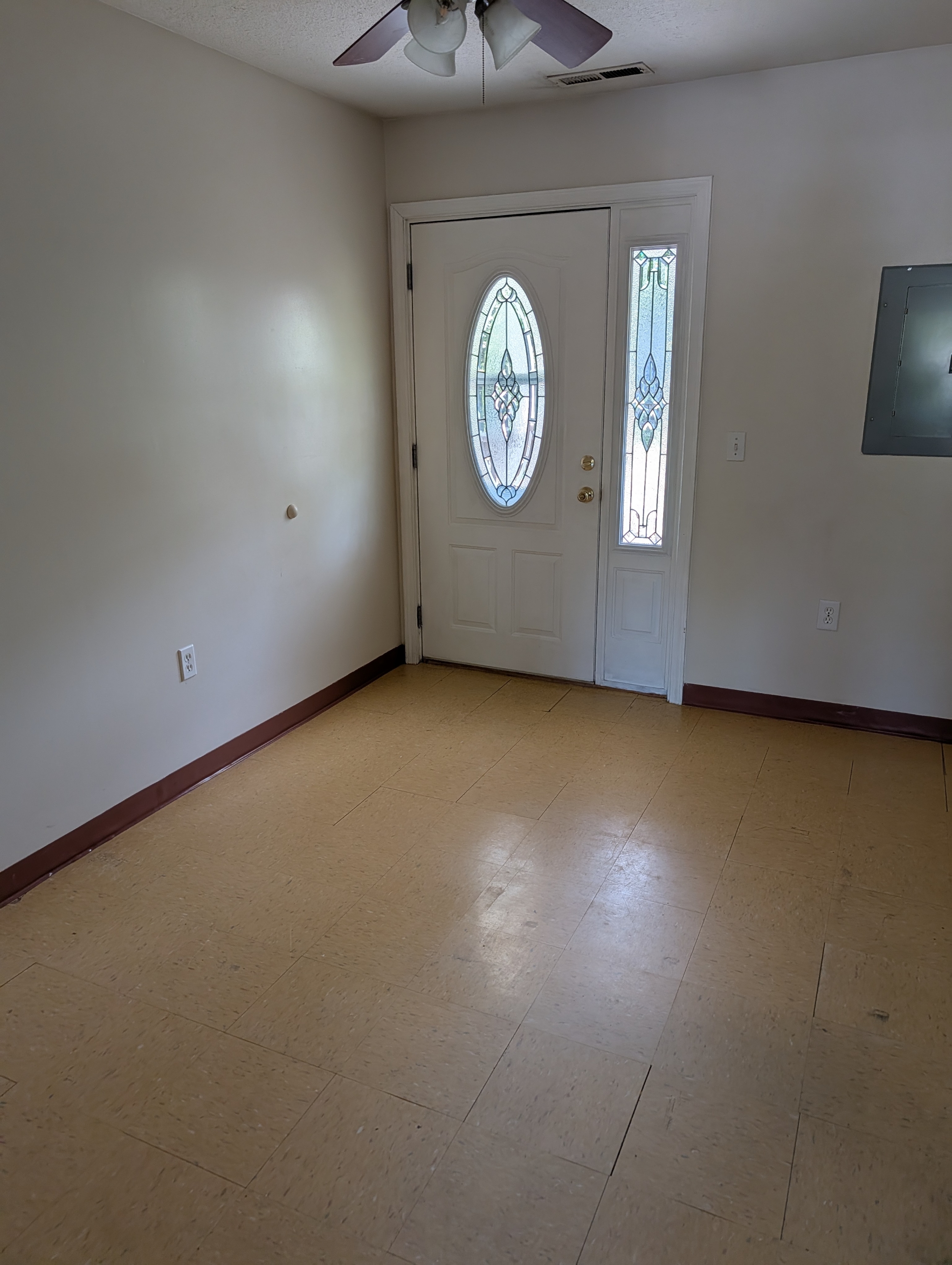 77 Plum Street - 61D Laser  Dr